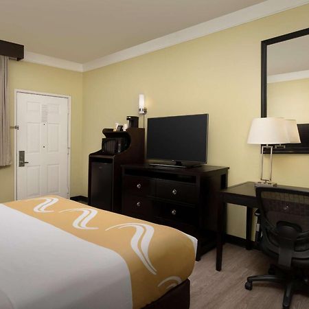 Quality Inn & Suites Gallup I-40 Exit 20 Экстерьер фото