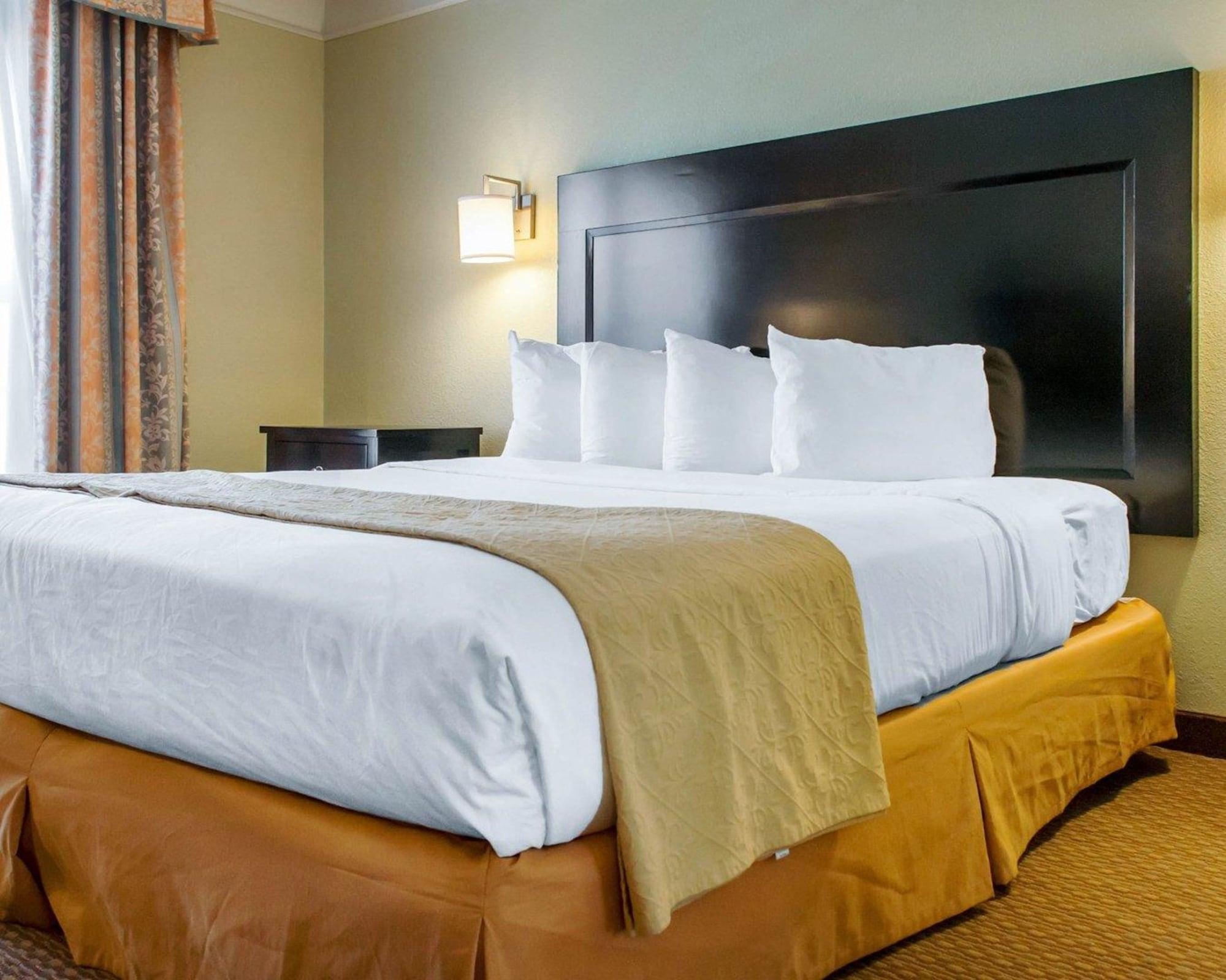 Quality Inn & Suites Gallup I-40 Exit 20 Экстерьер фото