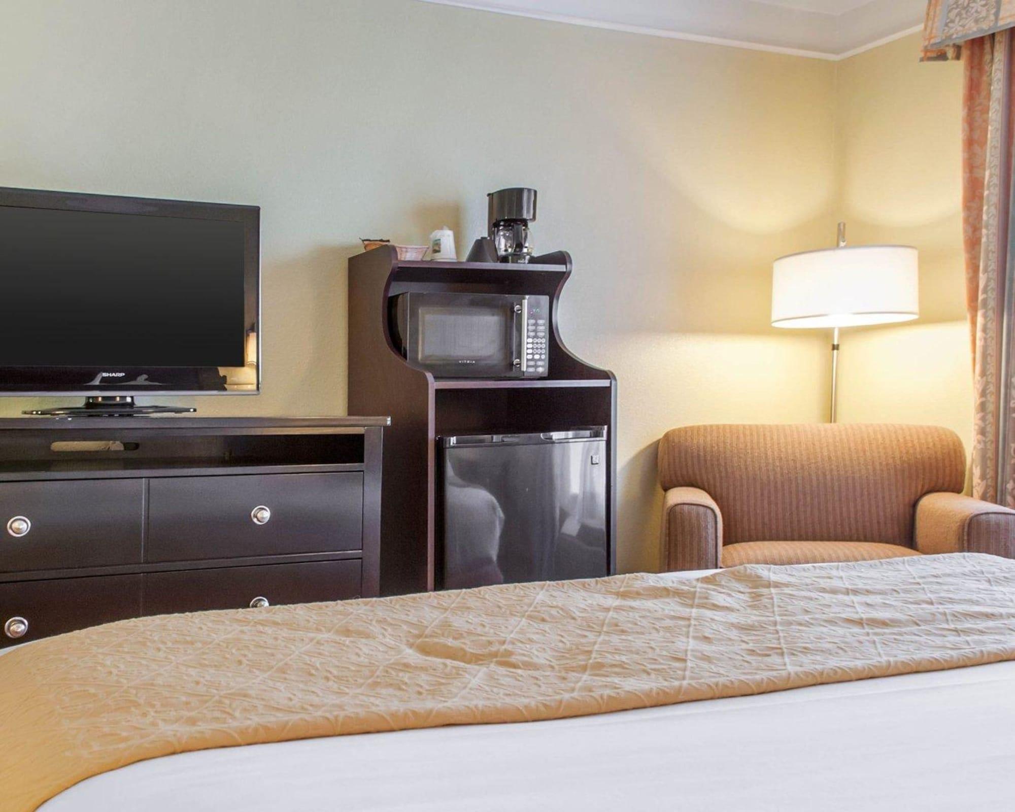 Quality Inn & Suites Gallup I-40 Exit 20 Экстерьер фото