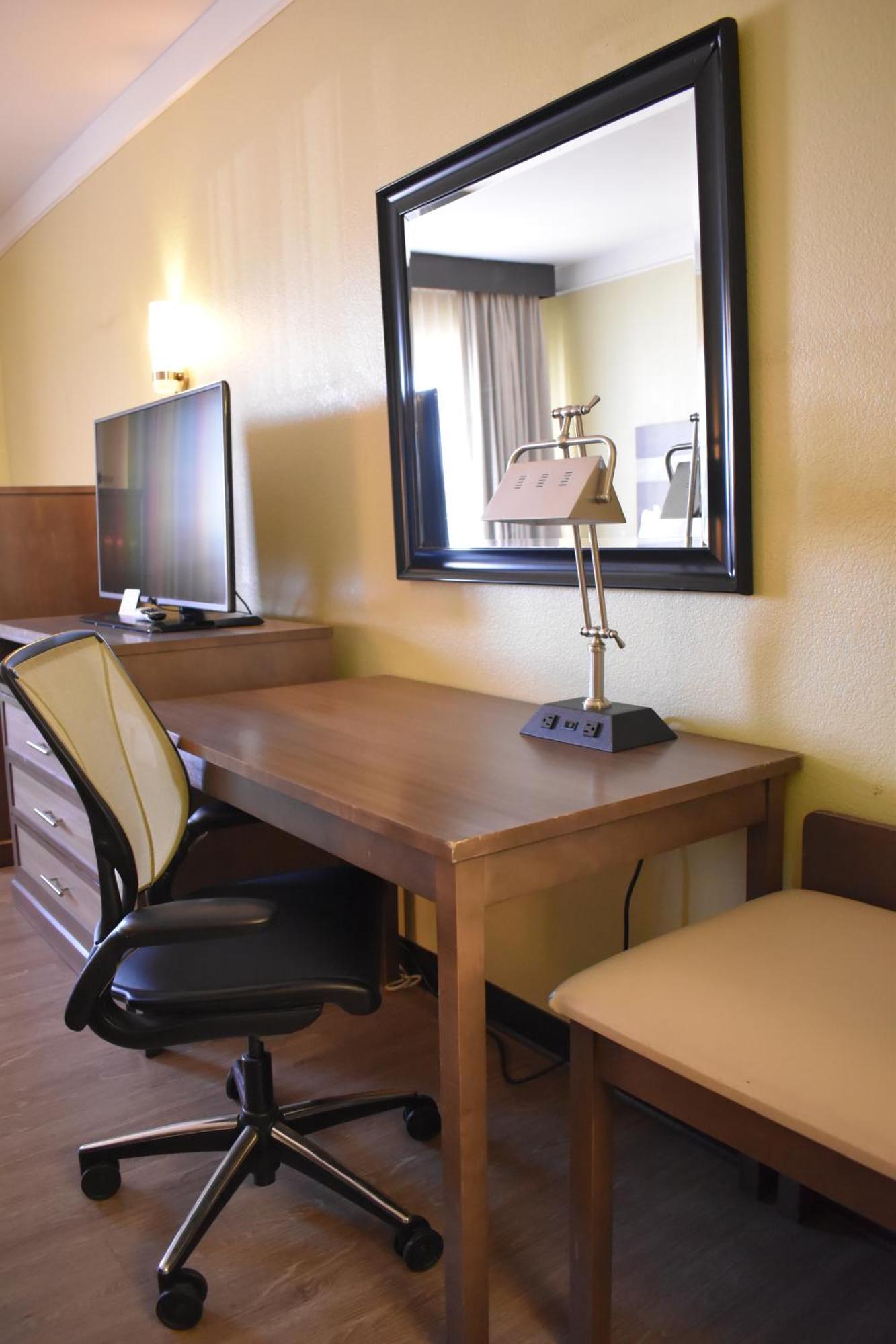 Quality Inn & Suites Gallup I-40 Exit 20 Экстерьер фото